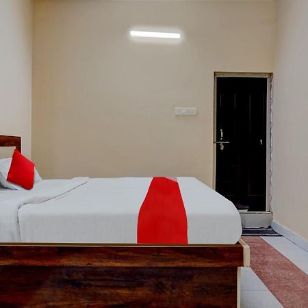 Flagship Hotel Sivam Palace Rāipur Buitenkant foto
