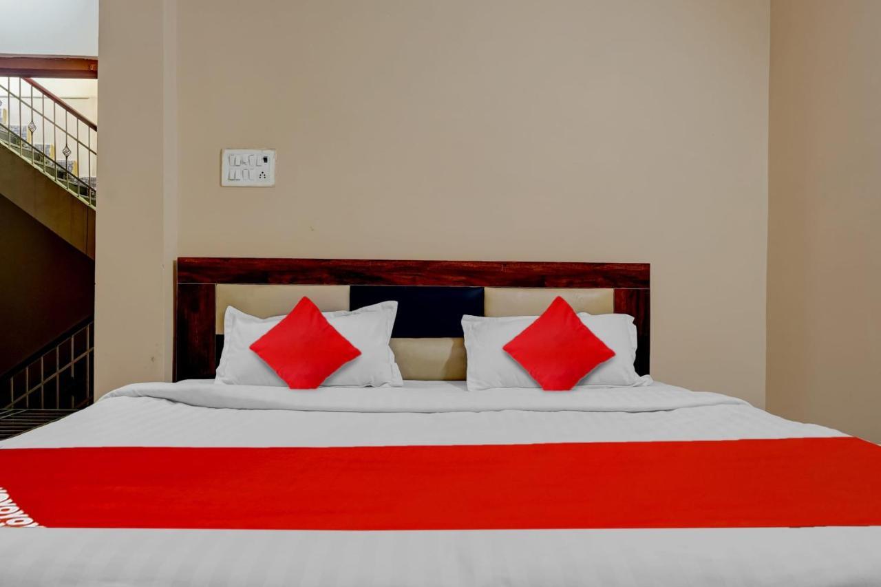 Flagship Hotel Sivam Palace Rāipur Buitenkant foto